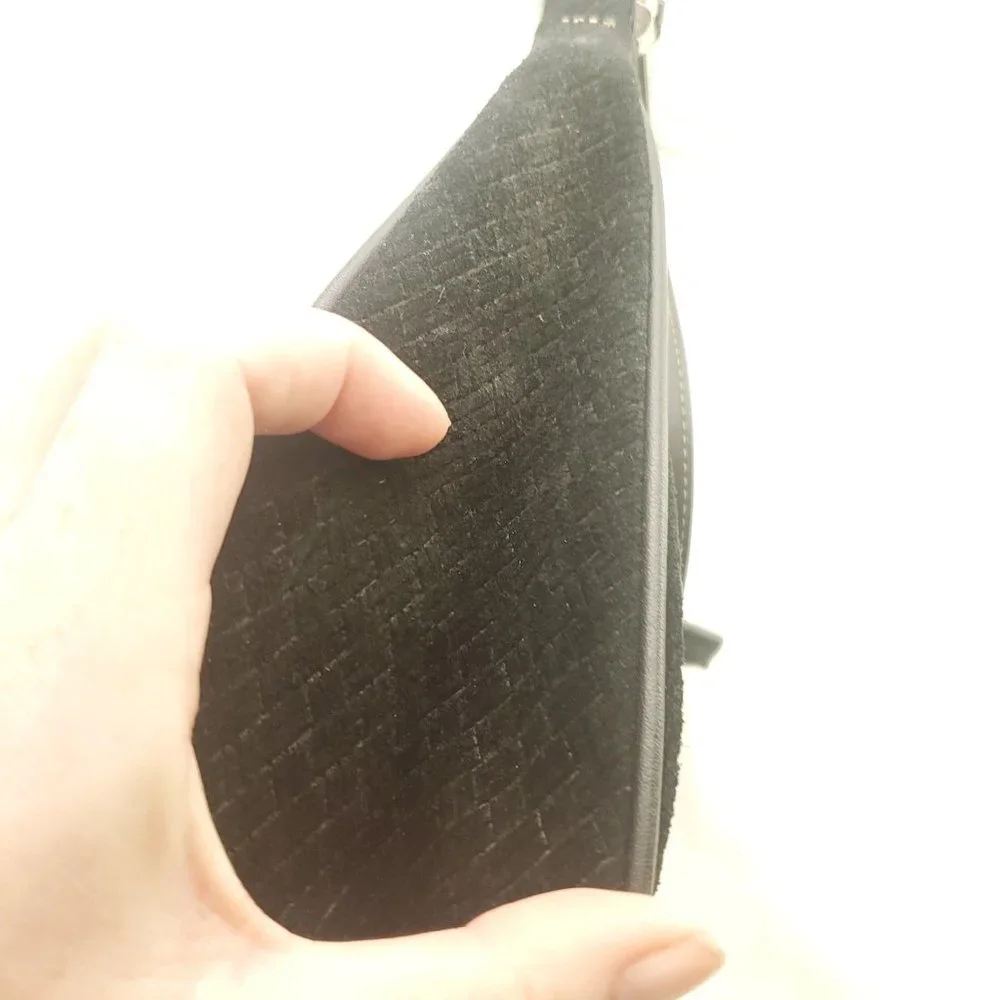 The Sak Womens Black Leather Inner Pockets Adjustable Shoulder Strap Hobo Bag